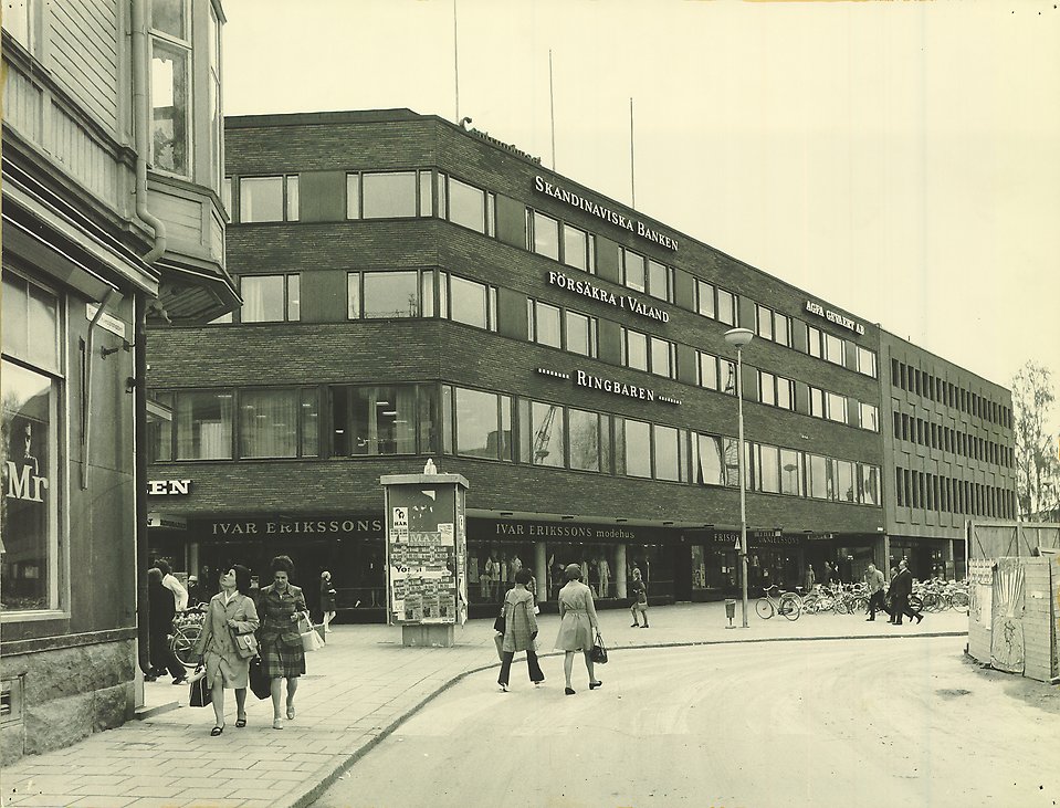 Renmarkstorget 1970-tal, med Centrumhuset rakt fram.